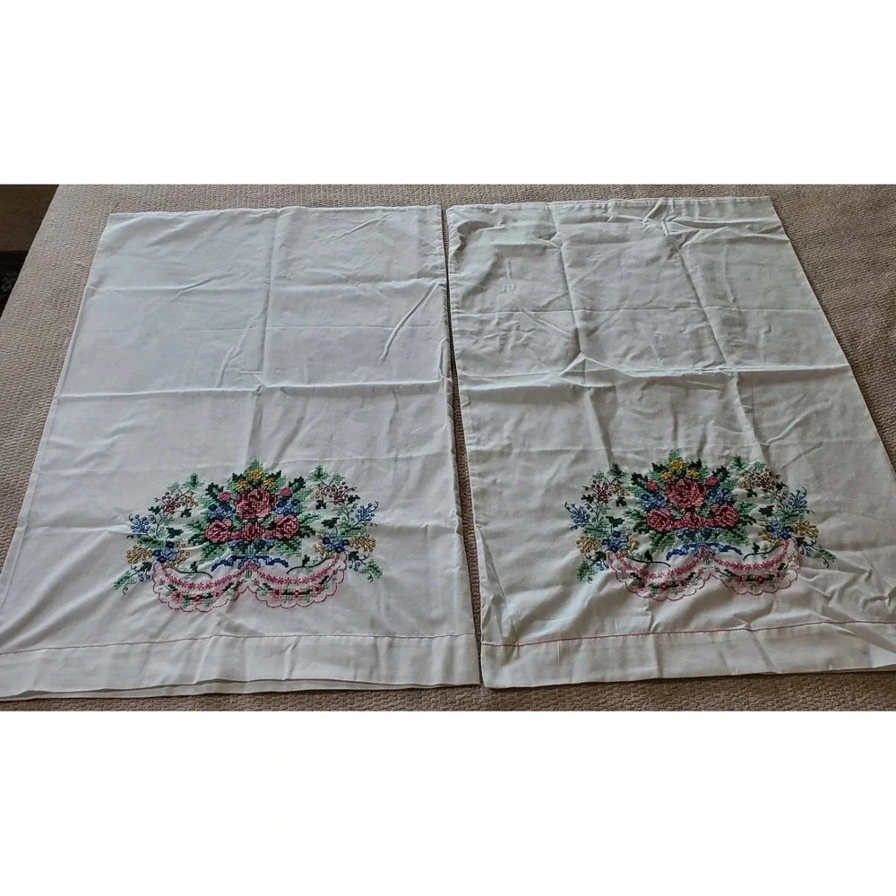 Bouquet Cross Stitch Pillow Cases Completed Set Of 2 Victorian Country Cottage